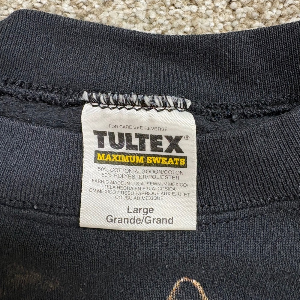 Vintage Tultex Wolves Black Crewneck Graphic Nature Unisex Size Small/Medium - Picture 3 of 5